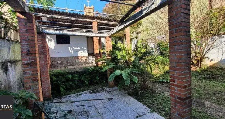 Terreno à venda na Rua Luiz de Camões, 42, Santo Antônio, Porto Alegre