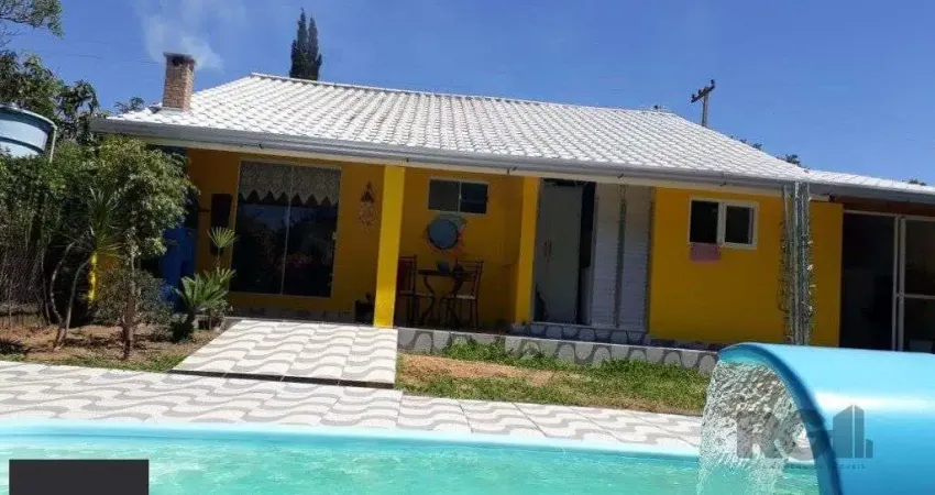 Casa em condomínio fechado com 2 quartos à venda na Rua Cedro, 181, São Lucas, Viamão