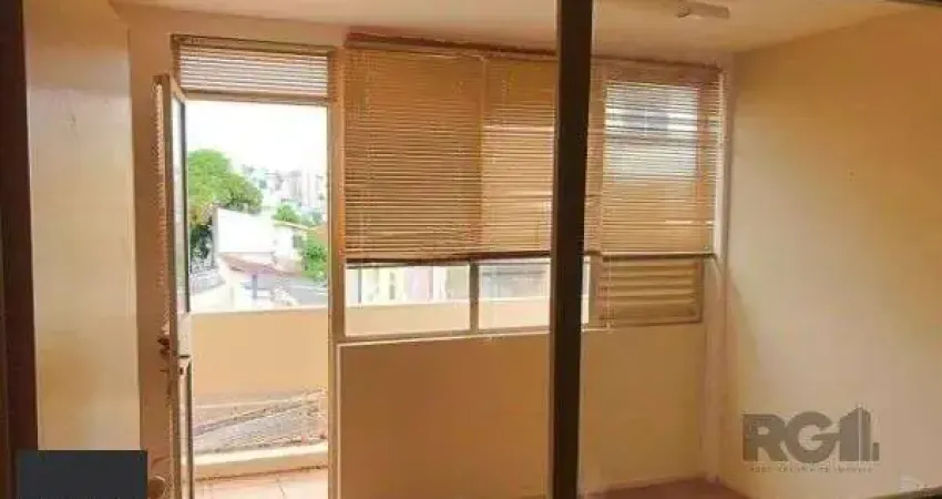 Sala / conjunto comercial no partenon com 32m² desocupada fundos