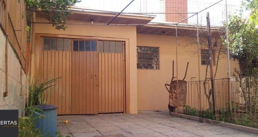 Casa no Sarandi de 4 dormitórios e 4 vagas