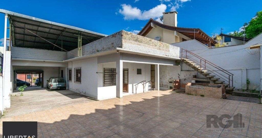 Casa no Sarandi de 2 dormitórios e 2 vagas
