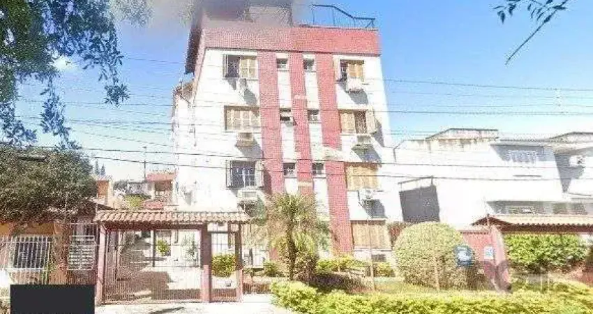 Cobertura duplex de 3 dormitórios e 1 vaga no Nonoai