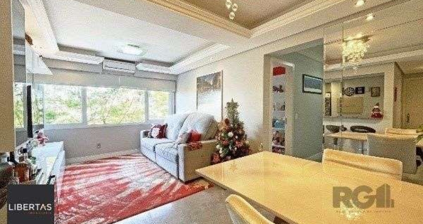 Apartamento de 2 dormitórios, 1 suíte e 1 vaga de garagem coberta e escriturada