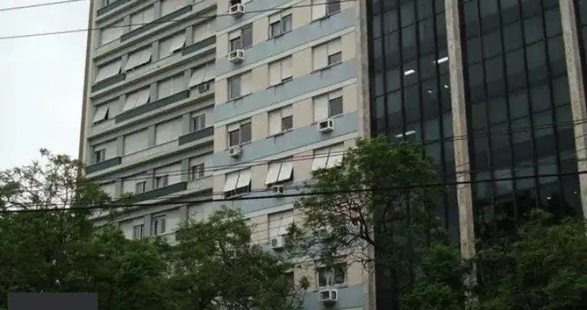 Apartamento 3 quartos, suite, dep de empregada,andar alto,Bairro Centro