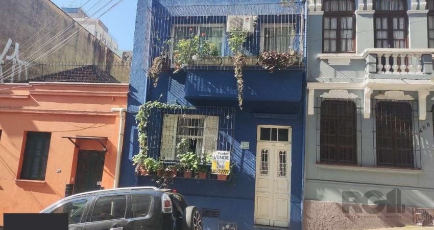 Casa 3 dormitórios à venda Centro Histórico Porto Alegre/RS