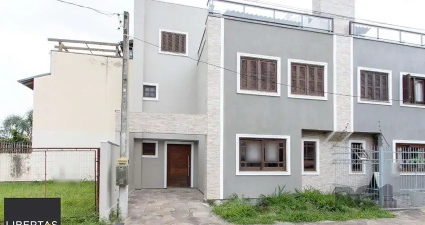 Sobrado 2 dormitórios  mais terreno de esquina de 192m2