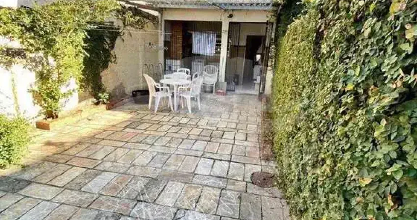 Sobrado para Venda - 169.4m², 3 dormitórios, sendo 1 suites, Cidade Baixa