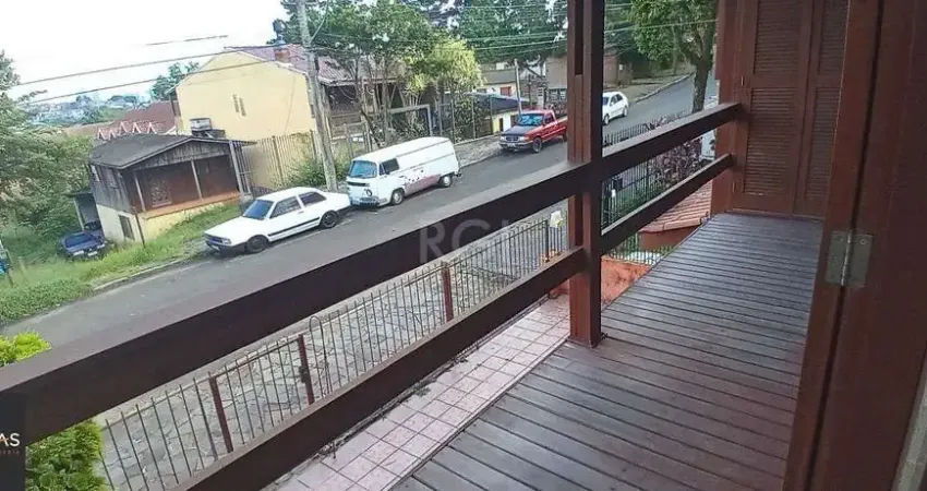 Casa 3 dormitórios à venda Tristeza Porto Alegre/RS