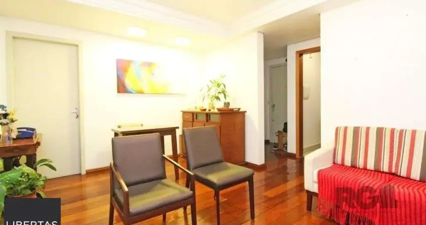 Excelente cobertura de 134m² com 3 dormitórios e 2 vagas.