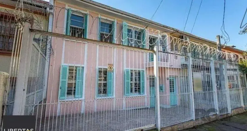 Casa 4 dormitórios à venda Medianeira Porto Alegre/RS