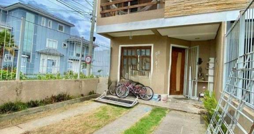Casa com 3 quartos à venda na Rua Embira, 96, Hípica, Porto Alegre