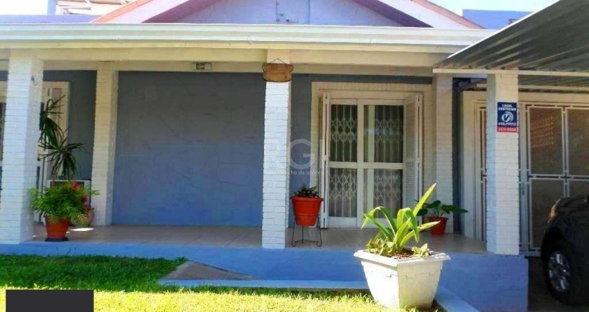 Casa para Venda - 289m², 4 dormitórios, sendo 1 suites, 4 vagas - Cavalhada