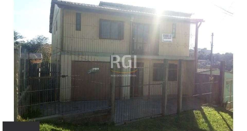 Casa para Venda - 634m², 2 dormitórios, sendo 1 suites, 3 vagas - Lomba do Pinhe
