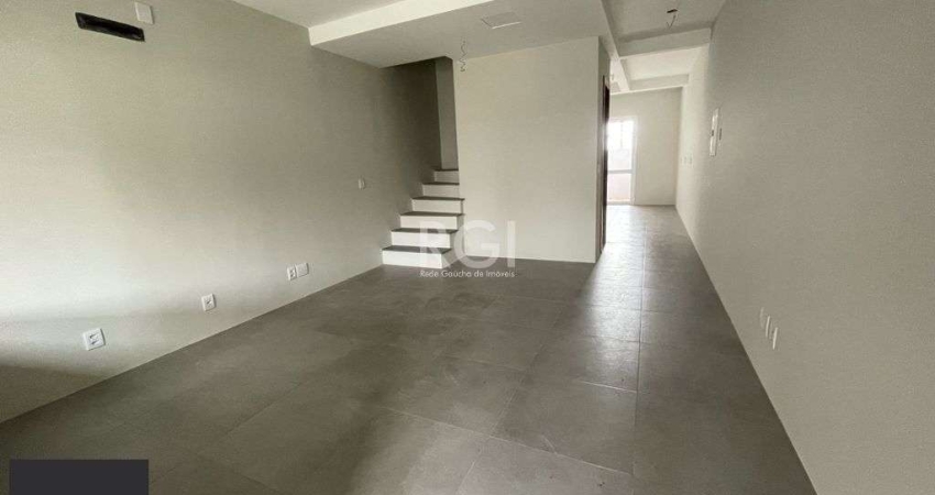 Casa para Venda - 122.96m², 3 dormitórios, sendo 1 suites, 2 vagas - Guarujá