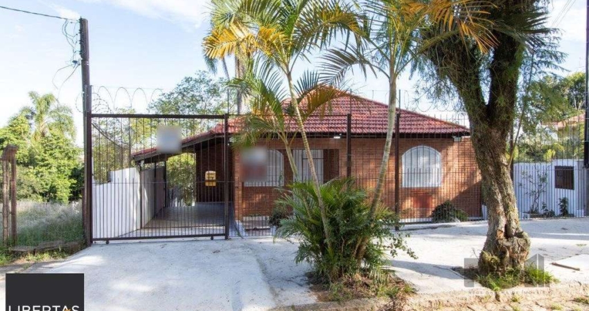 Casa para Venda - 200m², 3 dormitórios, 2 vagas - Cavalhada