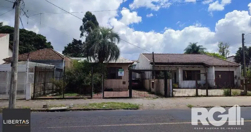 Casa com 3 quartos à venda na Rua Zeferino Dias, 264, Sarandi, Porto Alegre