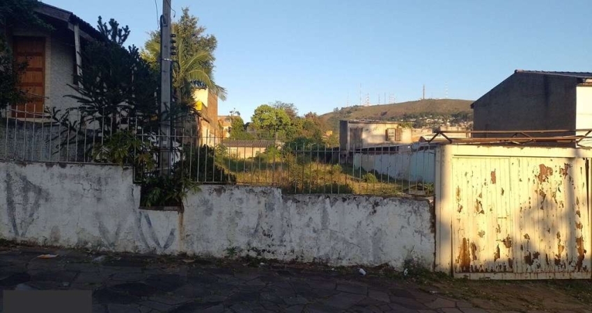 Terreno para Venda - 682m², 0 dormitórios, Partenon