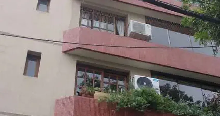 Apartamento 3 dormitórios com dependência, amplo, Santana 3 vagas, elevador
