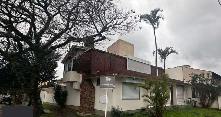 Casa Mobiliada 03 Dormitórios Bairro Jardim Verde Ipanema