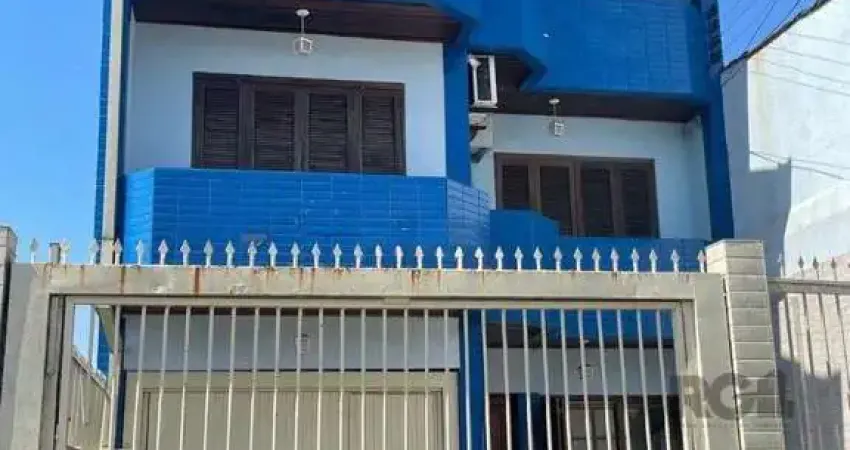 Casa 420m², 4 dormitórios, 3 vagas no bairro Partenon