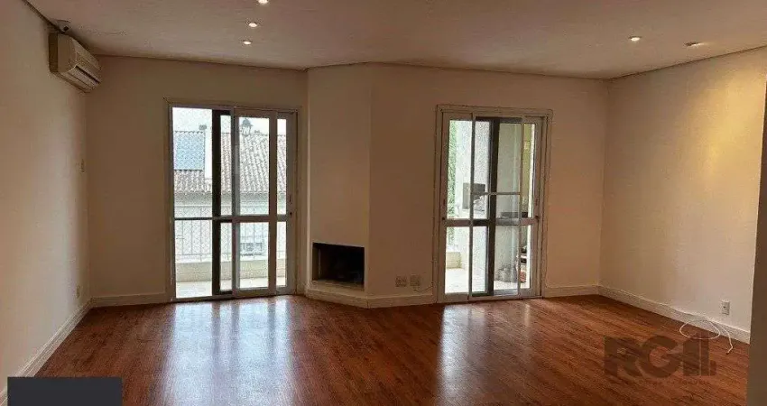 Casa em condomínio com 245m² - 3 dormitórios, 2 vagas no bairro Pedra Redonda