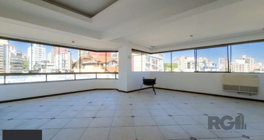 Cobertura com 222m² privativos, 3 quartos, 1 suite, lareira, piscina, 2 vagas no