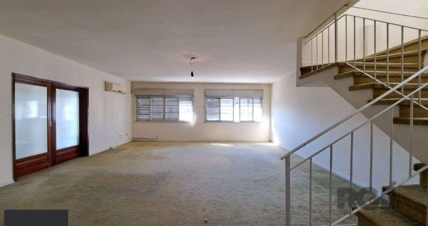 Vendo excelente cobertura com vista cinematografia, no Bairro Floresta.