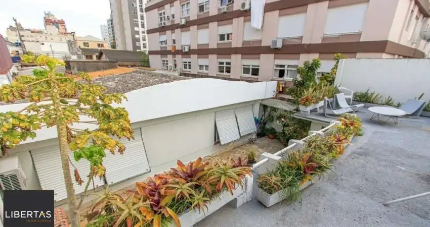 Casa para Venda - 222m², 3 dormitórios, sendo 3 suites, 2 vagas - Menino Deus