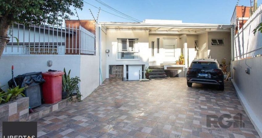 Casa com 6 quartos à venda na Avenida Jacuí, 291, Cristal, Porto Alegre
