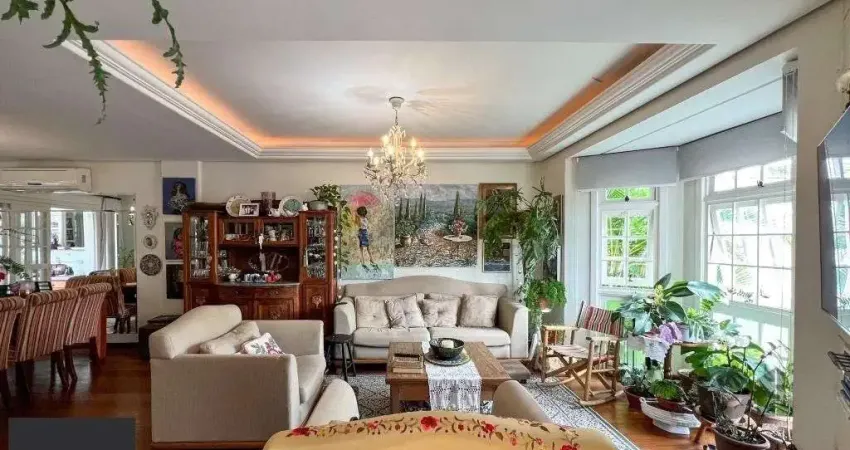 Excelente casa em condomínio no Bairro Tristeza - Ao lado do Shopping Paseo