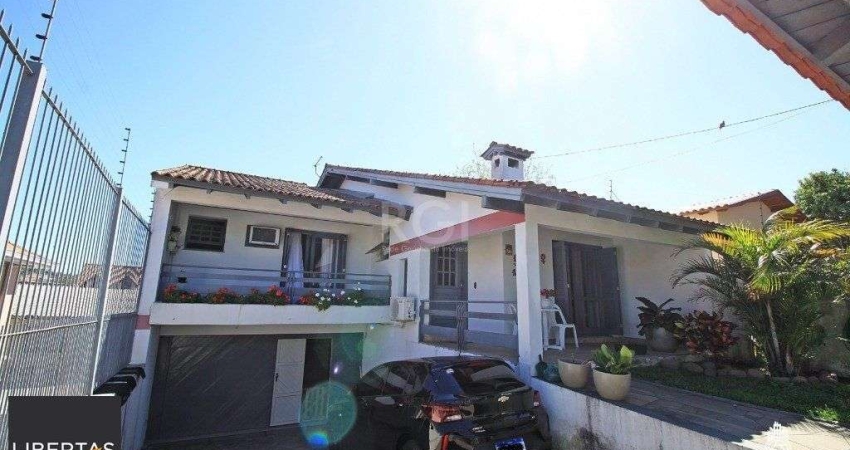 Casa para Venda - 225.36m², 3 dormitórios, sendo 1 suites, 4 vagas - Camaquã