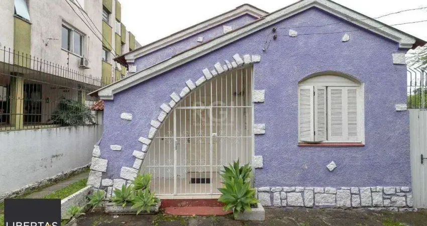 Casa para Venda - 0.01m², 5 dormitórios, 10 vagas - Petrópolis