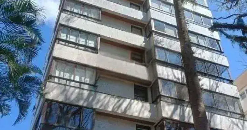 VENDA apartamento de 3 dormitórios, no bairro Moinhos de Vento, com 158 m² de ár