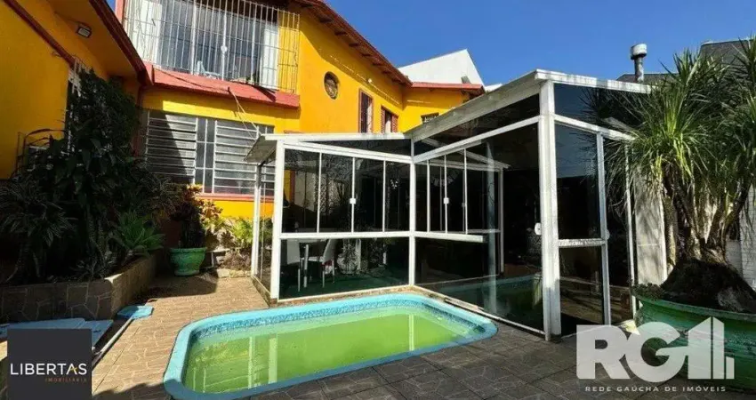 Casa 3 dormitórios à venda Vila Ipiranga Porto Alegre/RS