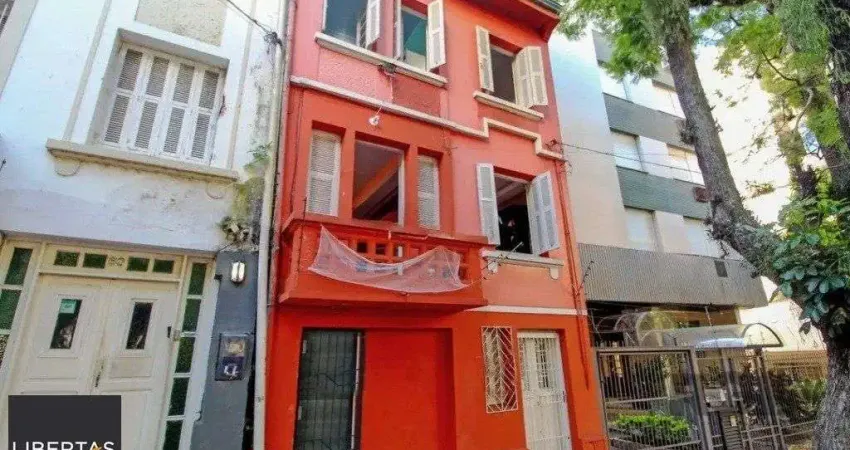 Casa com 4 quartos à venda na Rua Felipe Camarão, 66, Rio Branco, Porto Alegre