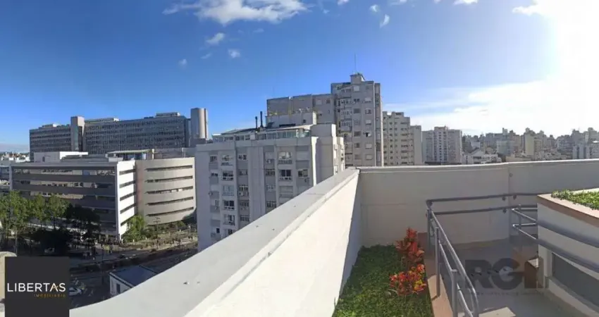 Grande OPORTUNIDADE!! Lindo Apartamento, com amplo Garden privado!!! Sua localiz