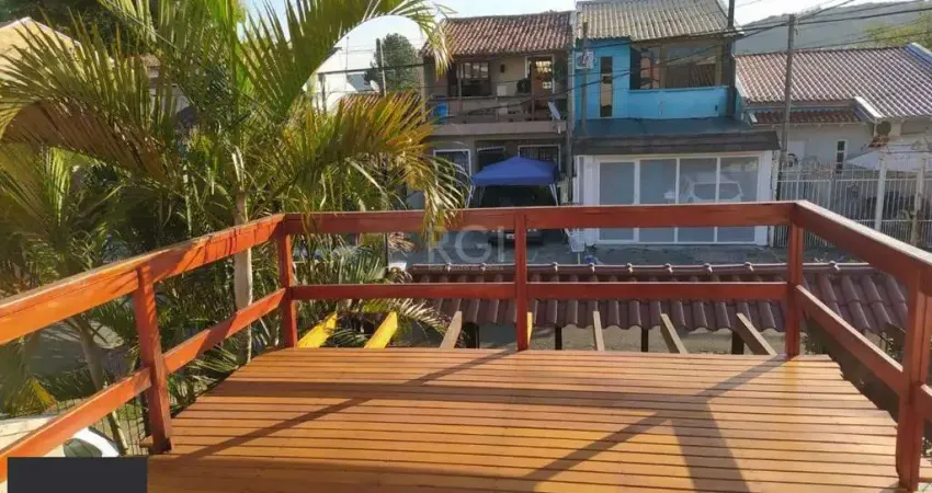 Casa para Venda - 105m², 2 dormitórios, 2 vagas - Hípica