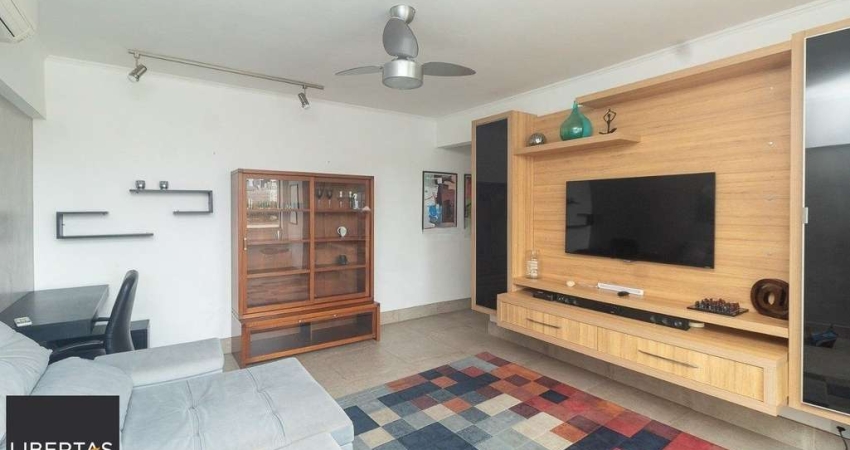 Apartamento 2 dormitórios 1 suíte no bairro São João em Porto Alegre.