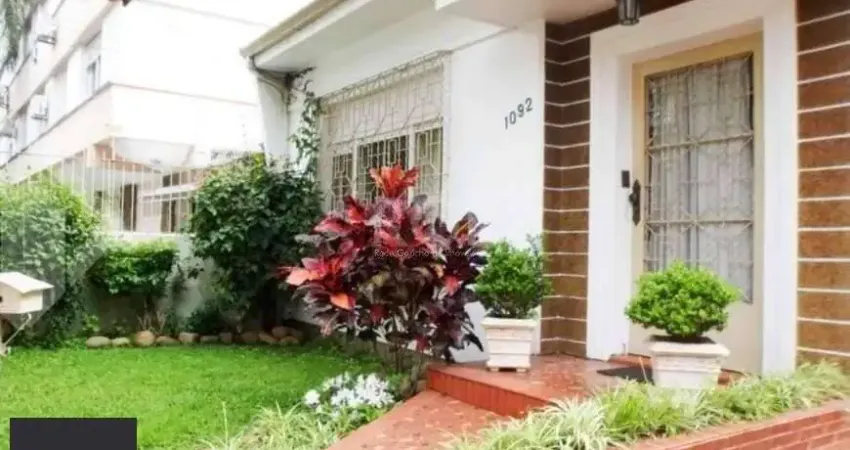 Casa para Venda - 150m², 3 dormitórios, 2 vagas - Santana