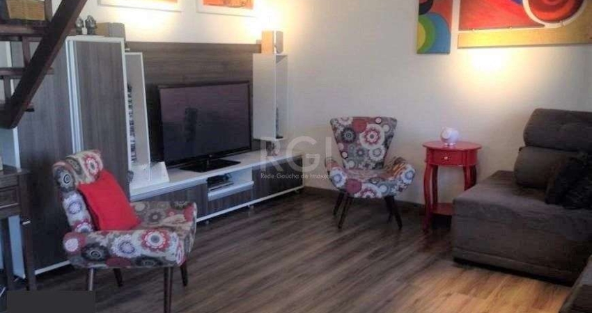 Casa para Venda - 130m², 3 dormitórios, sendo 2 suites, 6 vagas - Nonoai