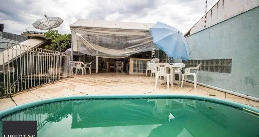 Casa para Venda - 169m², 3 dormitórios, sendo 1 suites, 4 vagas - Ipanema