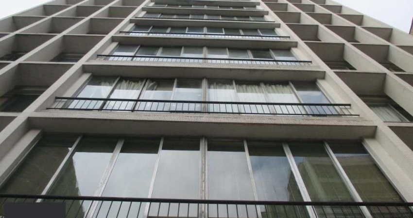 Apartamento para Venda - 219m², 3 dormitórios, sendo 2 suites, 1 vaga - Centro H