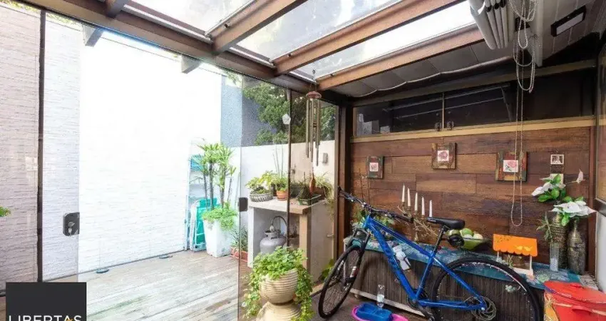 Casa Condominio para Venda - 174.58m², 4 dormitórios, sendo 1 suites, 2 vagas -