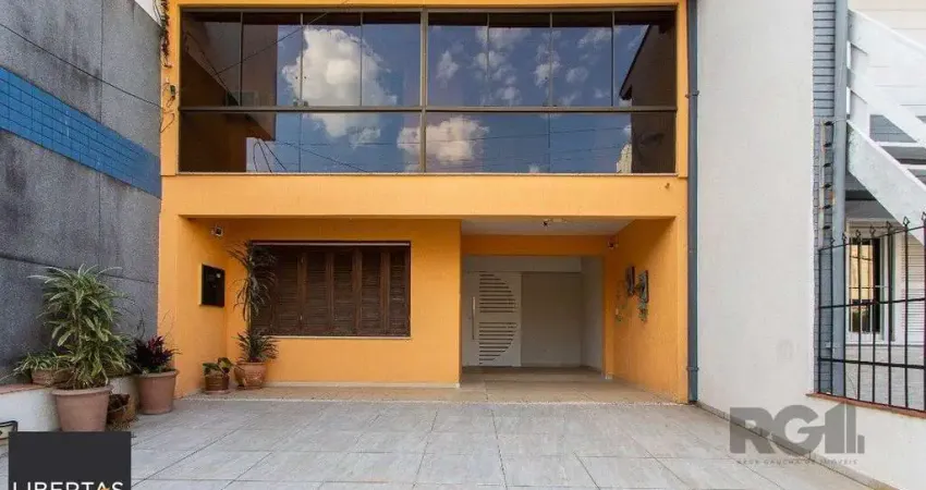 Casa com 4 quartos à venda na Rua Damasco, 38, Azenha, Porto Alegre