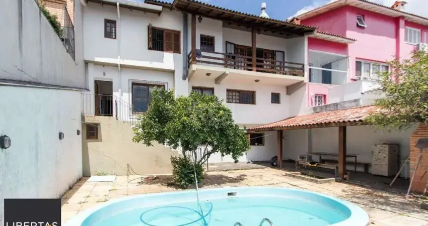 Casa para Venda - 336.21m², 3 dormitórios, sendo 1 suites, 3 vagas - Nonoai