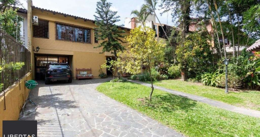 Casa para Venda - 435m², 4 dormitórios, sendo 4 suites, 4 vagas - Cristal