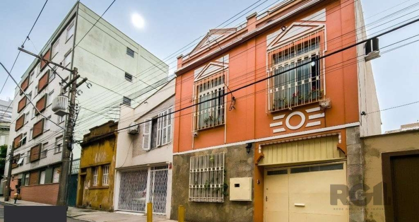 Casa 2 dormitórios à venda Centro Histórico Porto Alegre/RS