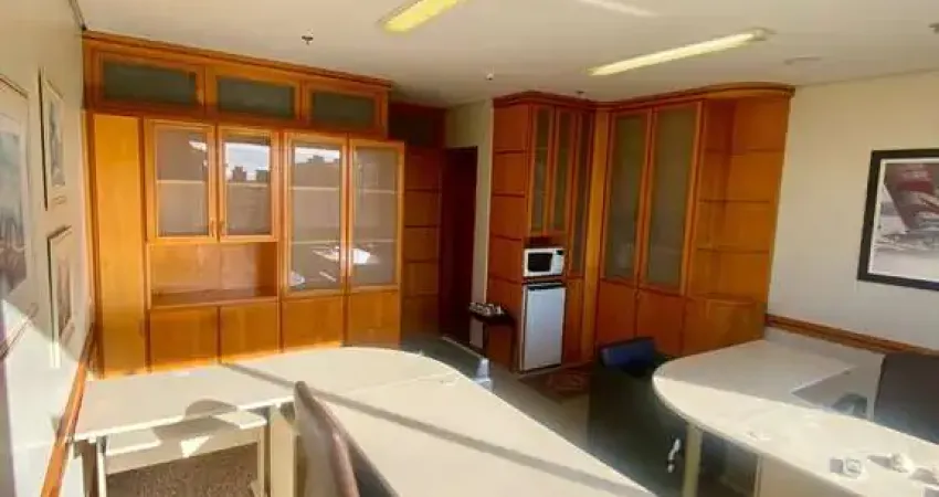 Slaa comercial mobiliada  no bairro Boa Vista, 1 vaga de garagem.