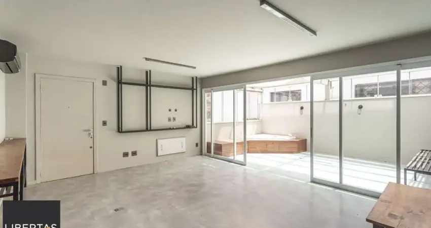 Apartamento Garden no bairro Pertrópolis de 3 dormitórios e 2 vagas DESOCUPADO