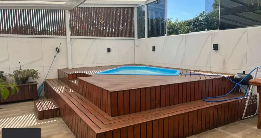 Casa com 3 quartos à venda na Rua Diógenes Sobrosa de Souza, 214, Lomba do Pinheiro, Porto Alegre